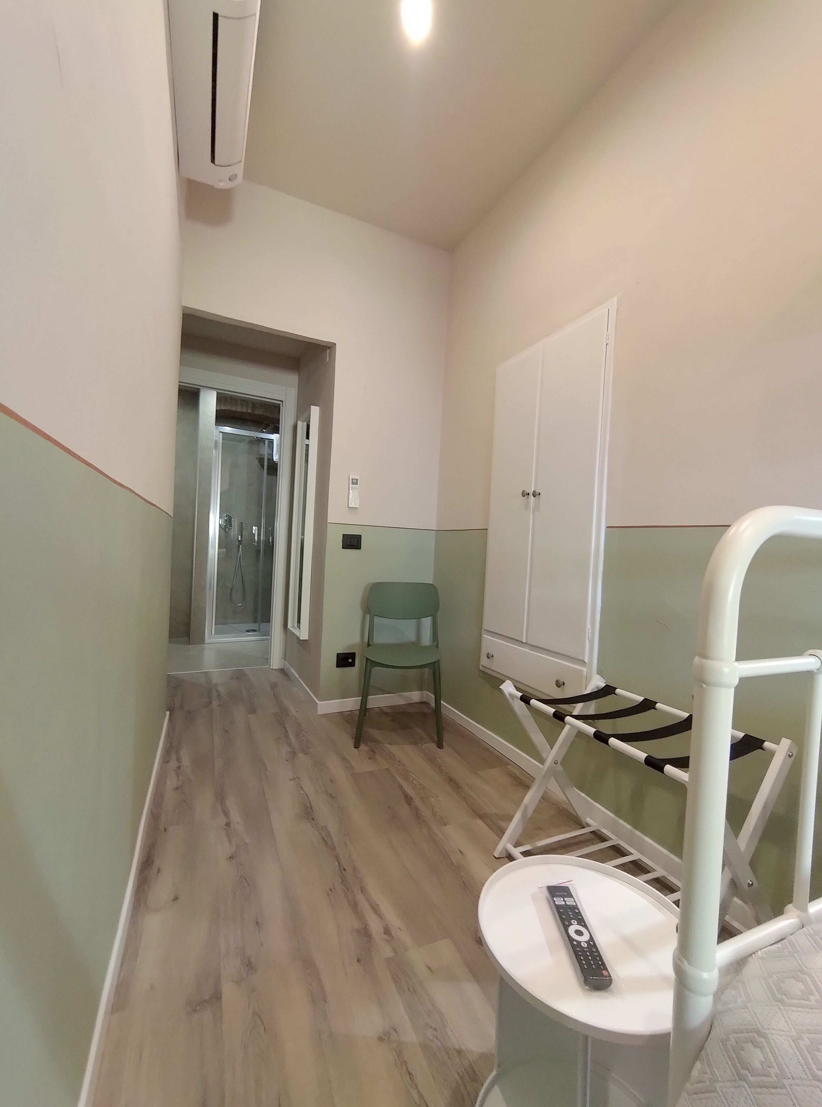 Economy Double Room, 1 Double Bed, Annex Building | Premium bedding, in-room safe, blackout drapes, iron/ironing board