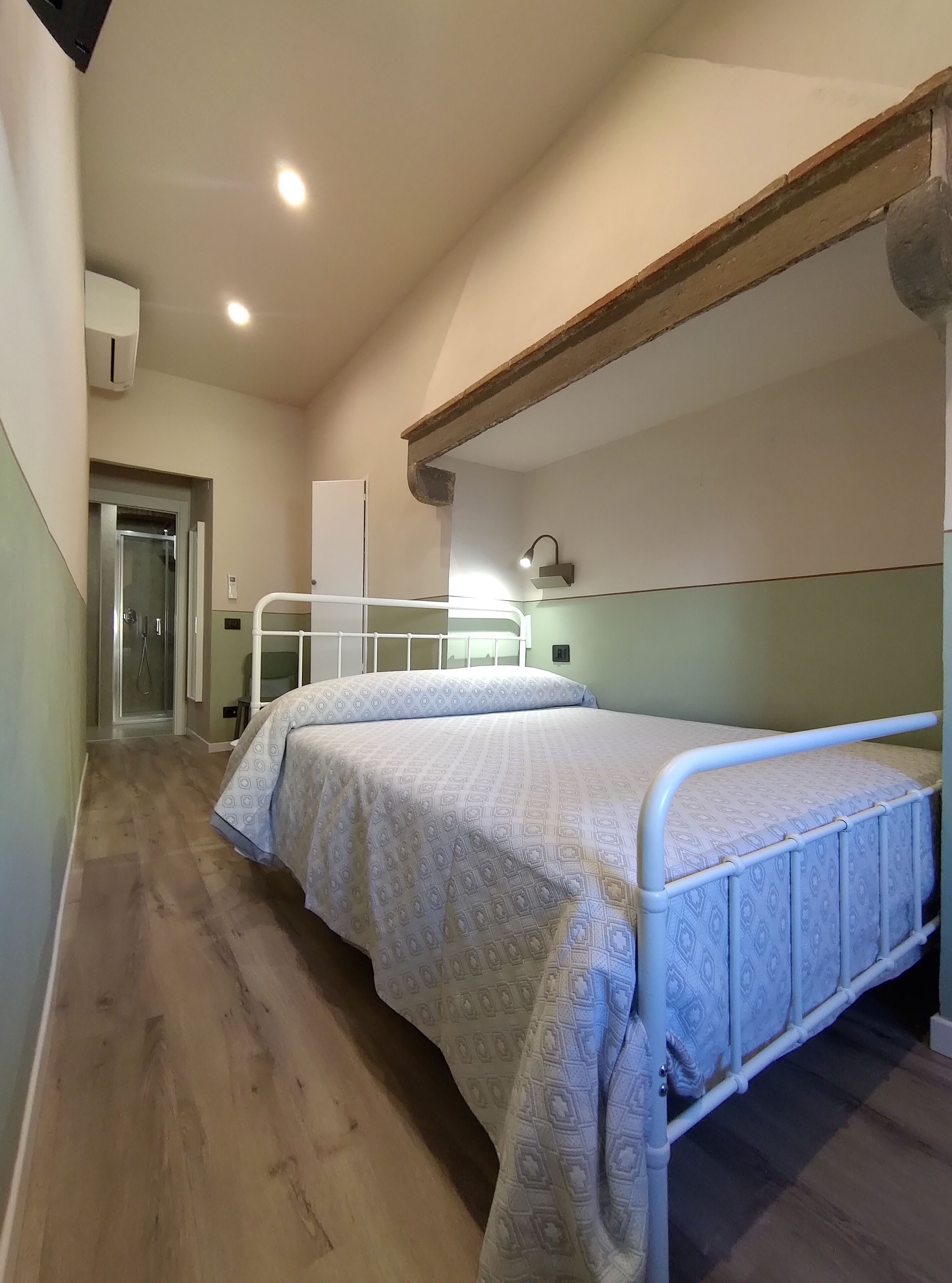 Chambre Double Économique, 1 lit double, dans les dépendances