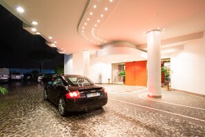 Free self-parking - SHG Hotel Antonella (Pomezia)