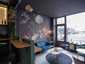 Bar (en la propiedad)