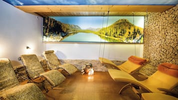 Sauna, hot tub, steam room, body treatments, aromatherapy