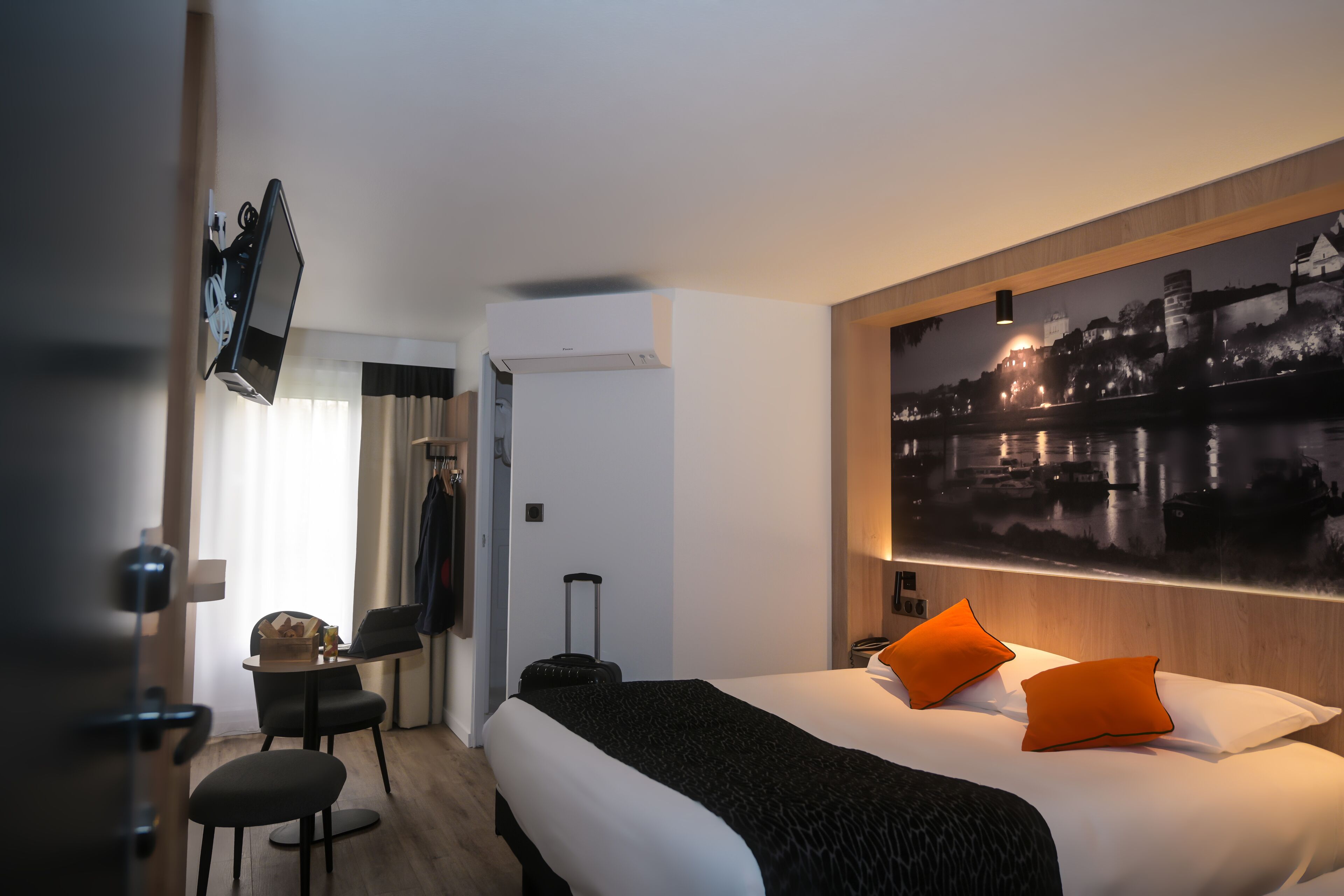 double room | desk, blackout curtains, soundproofing, iron/ironing board