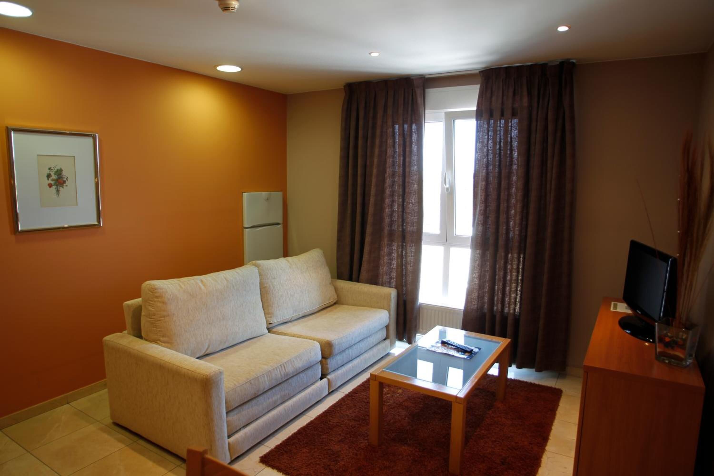 TV LED 32 polegadas com canais digitais, TV