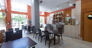 Coffee shop