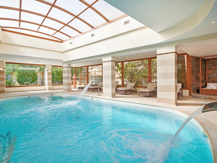 Mandi tangas / hammam, rawatan badan, balut badan, lulur badan