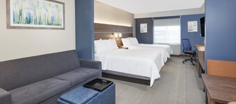 Holiday Inn Express & Suites Riverhead - Long Island by IHG
