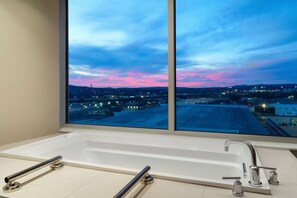 Suite, 1 King Bed (Mayors Suite) | View from room