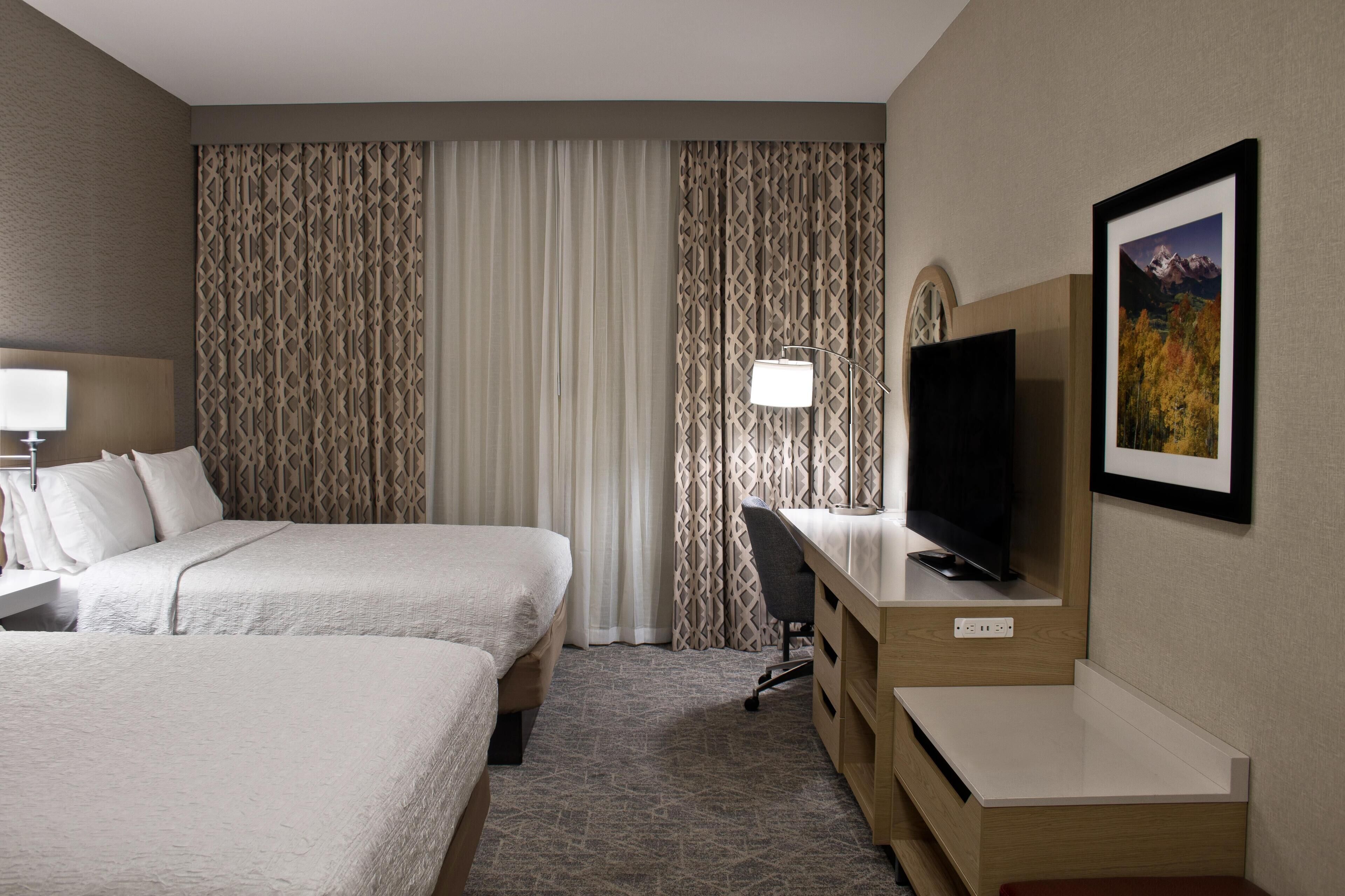 Photo - Hampton Inn & Suites Denver-Speer Boulevard