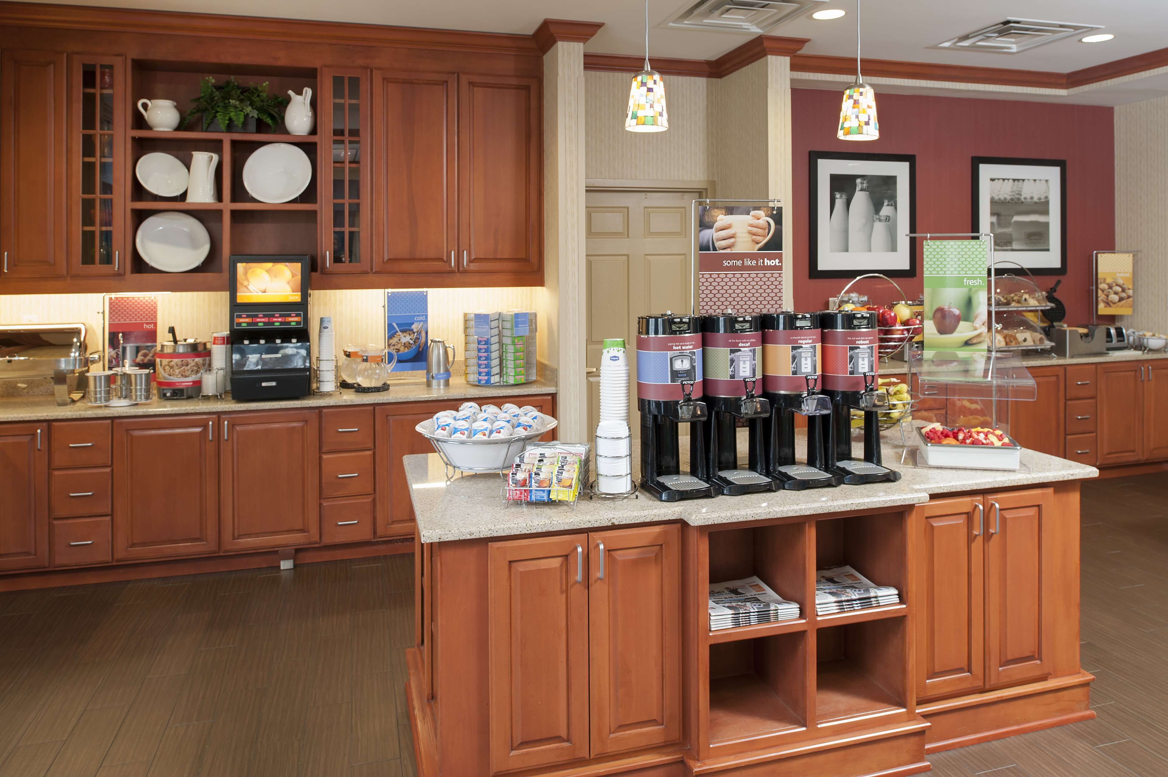 包每日自助早餐