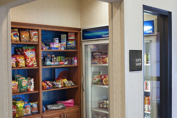 Snack bar