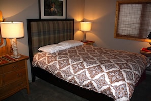 Condo, 2 Bedrooms | 2 bedrooms, desk, iron/ironing board, free WiFi
