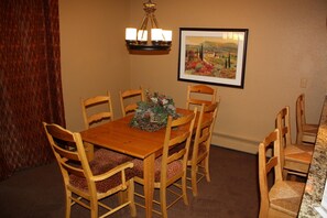 Condo, 2 Bedrooms | Private kitchen | Fridge, microwave, oven, stovetop - Longbranch 115 By Peak Property Management (Breckenridge)