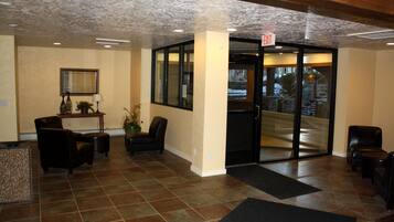 Condo, 2 Bedrooms | Interior