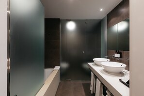 Đồ dùng nhà tắm thân thiện với môi trường, máy sấy tóc 