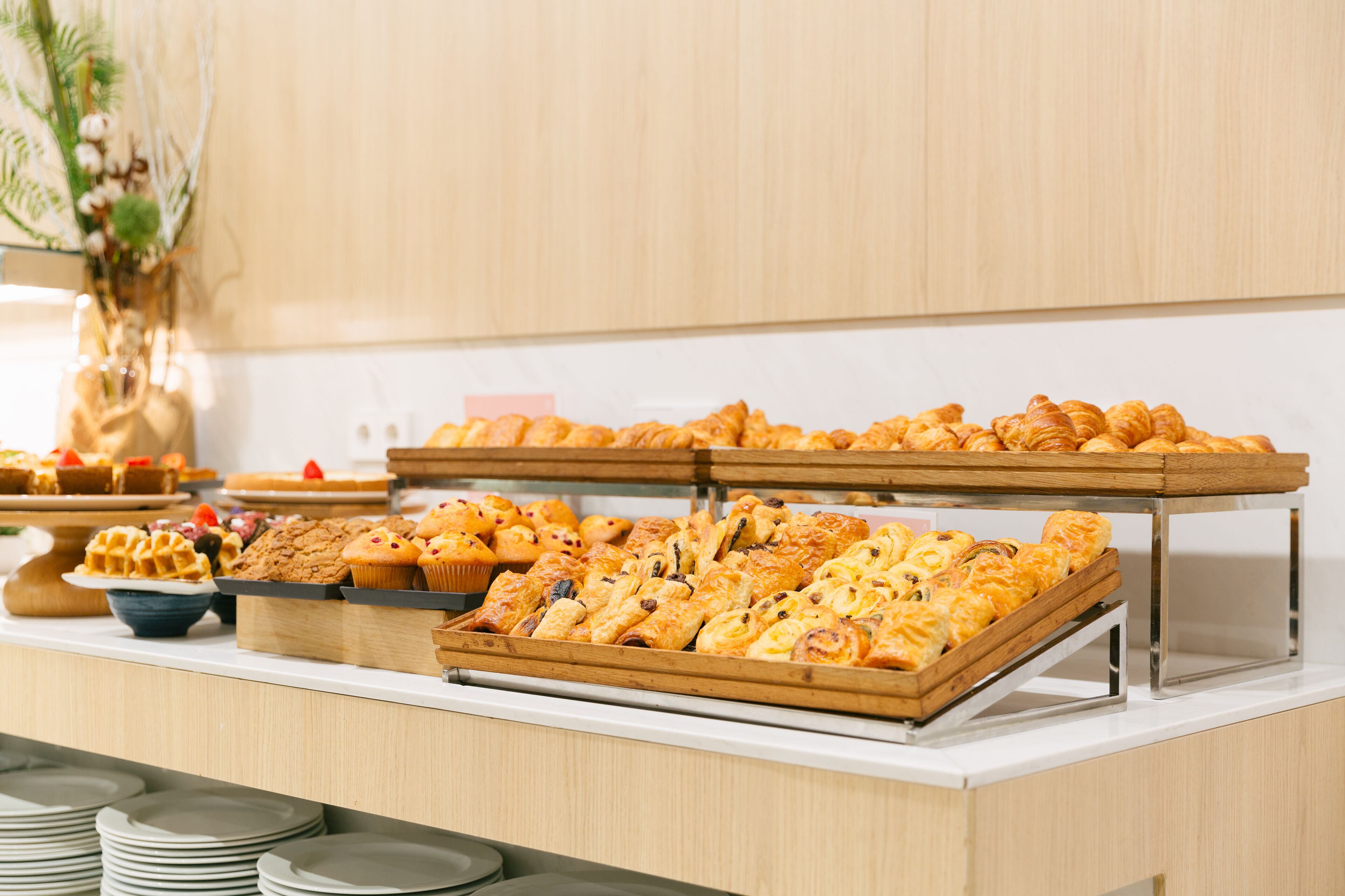 Tägliches Frühstücksbuffet gegen Gebühr