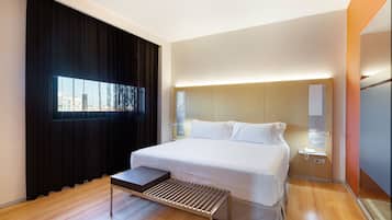 Egyptian cotton sheets, premium bedding, minibar, in-room safe