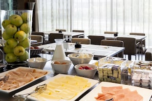 Daily buffet breakfast (EUR 14 per person)