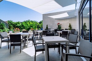 Terrace/patio - Continental Forum Oradea (Oradea)