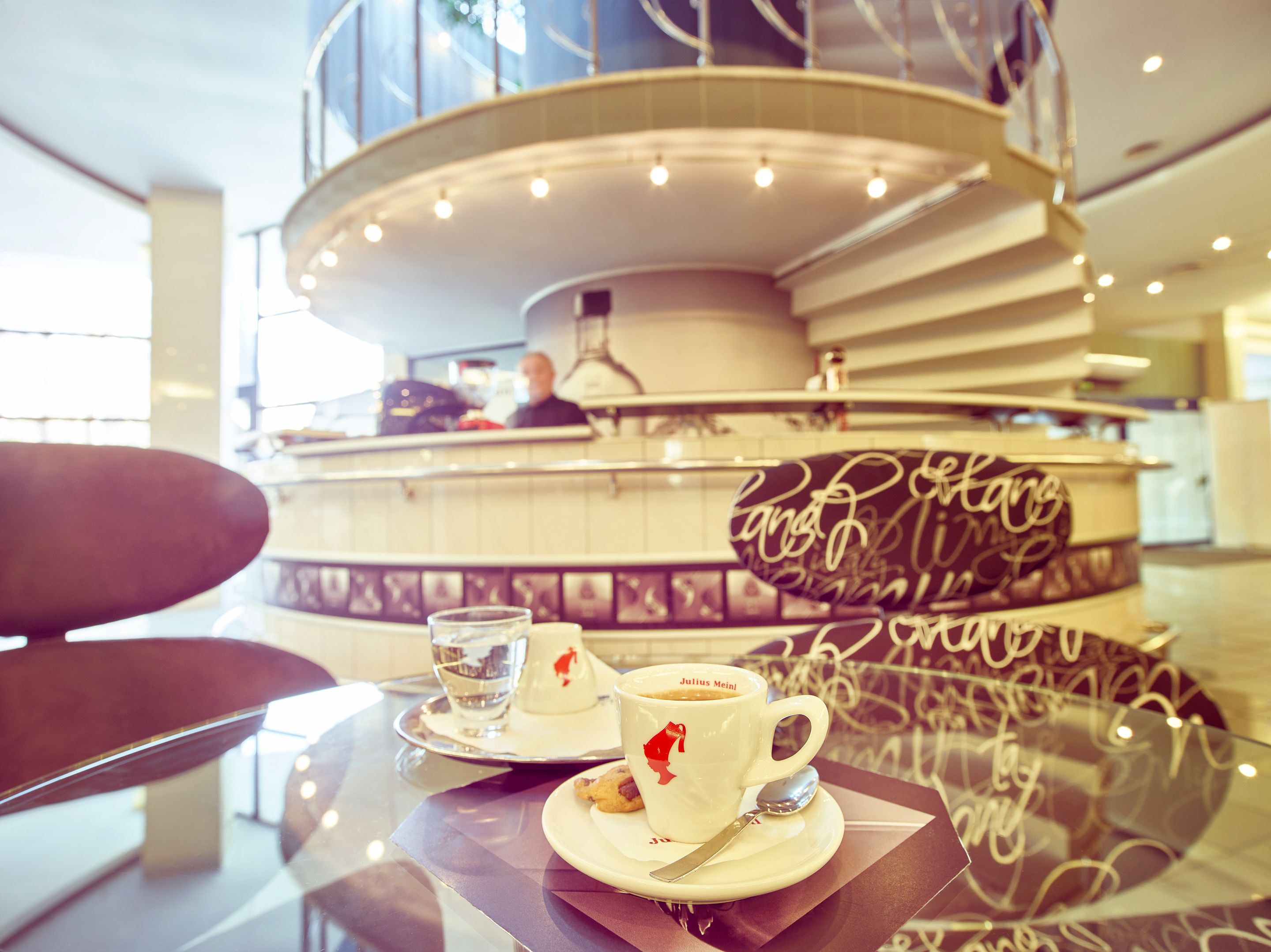 Foto - Continental Forum Arad