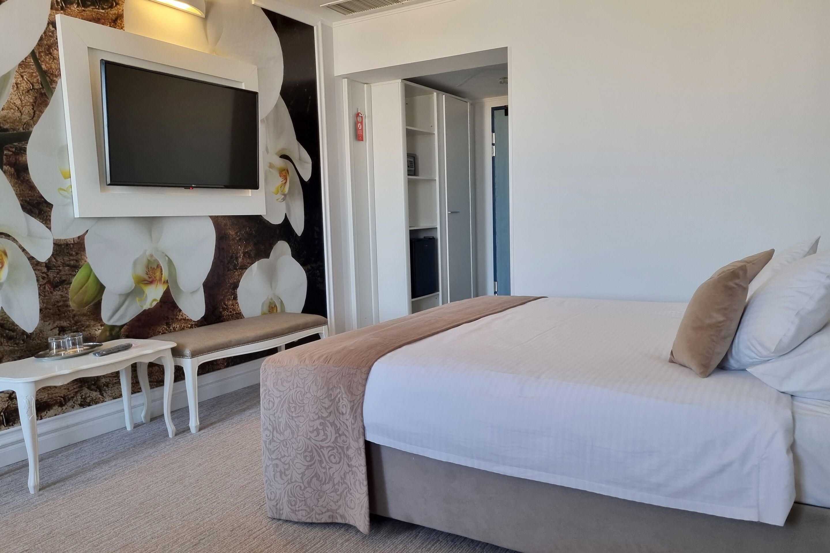 Foto - Continental Forum Arad