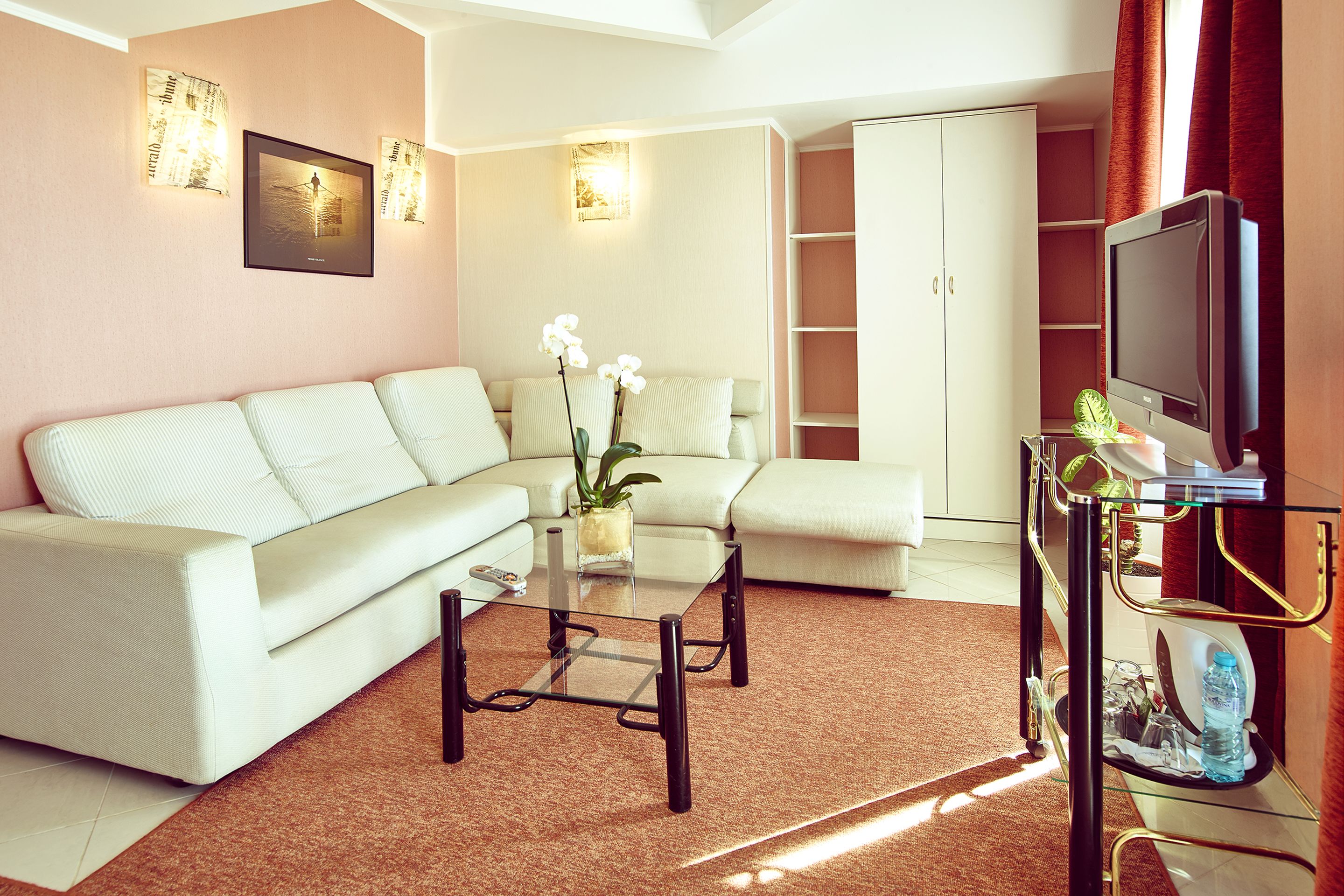 Foto - Continental Forum Arad