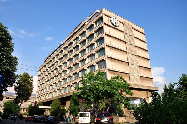 Exterior - Turnu Severin Continental Hotel (Drobeta-Turnu Severin)