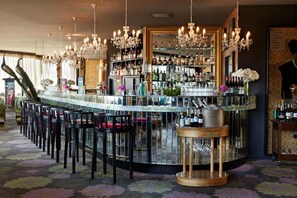 Lobby lounge - QT Wellington (Wellington)