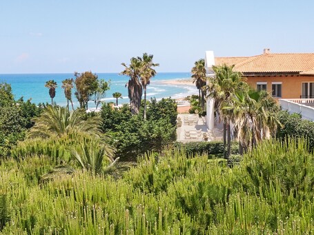 Mandola Rosa, A Grecotel Resort To Live At Riviera Olympia - view 3