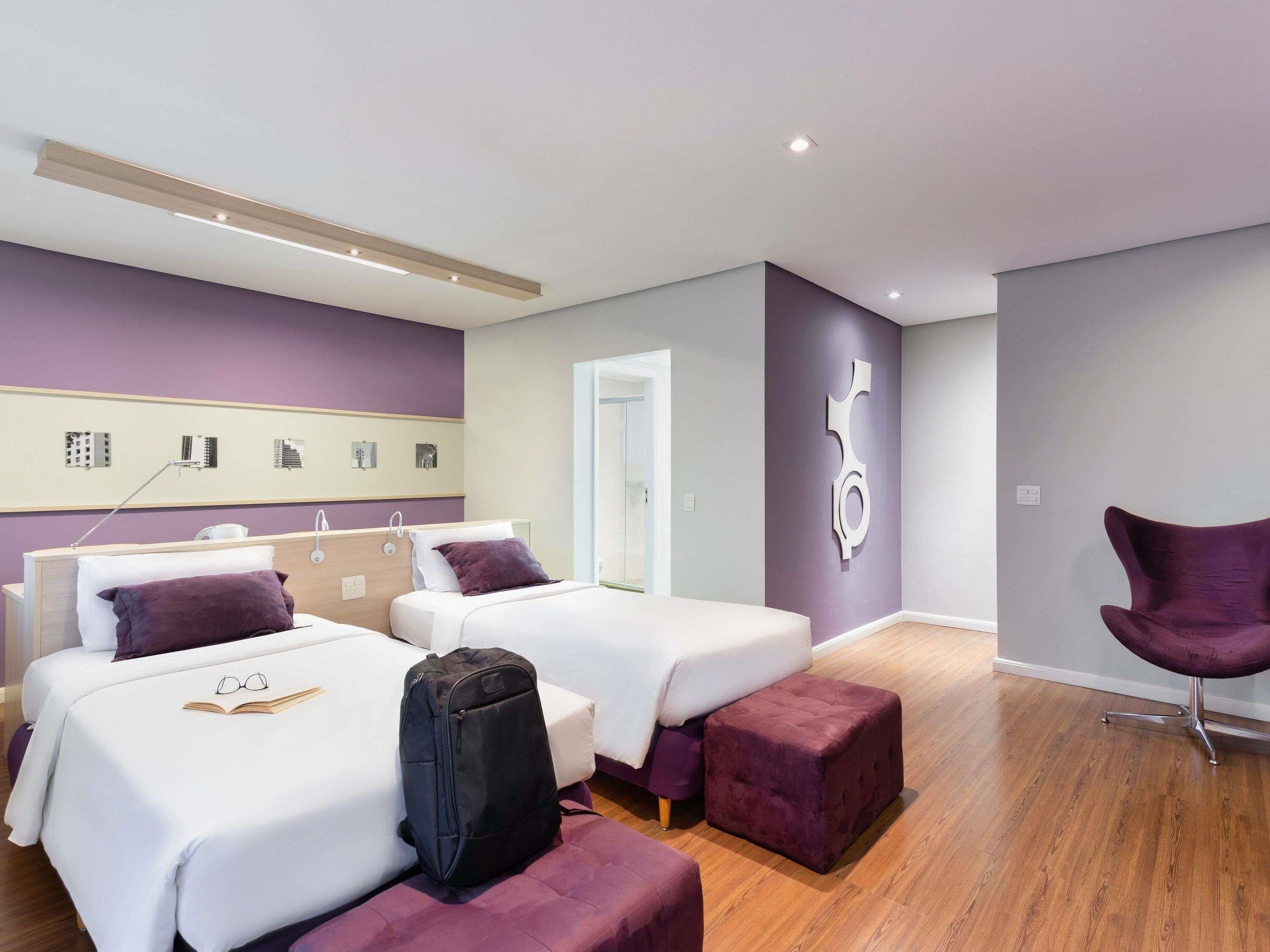 Habitación estándar con 2 camas individuales, 2 camas individuales | Ropa de cama hipoalergénica y minibar 