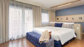Superior Room, 1 King Bed | Hypo-allergenic bedding, minibar, in-room safe, desk