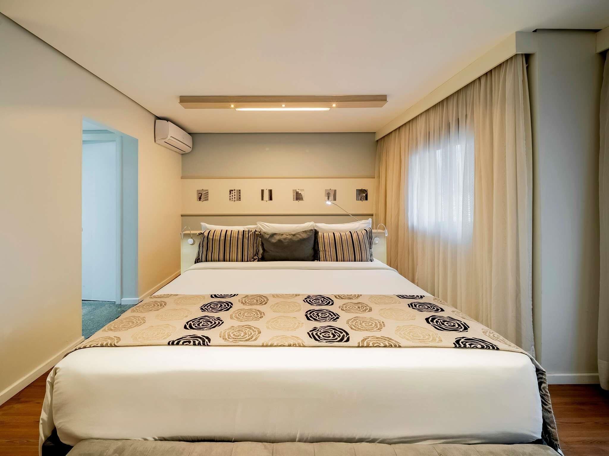Privilege, Habitación superior, 1 cama matrimonial | Ropa de cama hipoalergénica y minibar 
