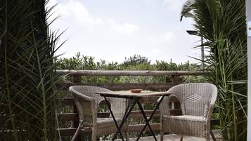 Comfort-Vierbettzimmer | Terrasse/Patio