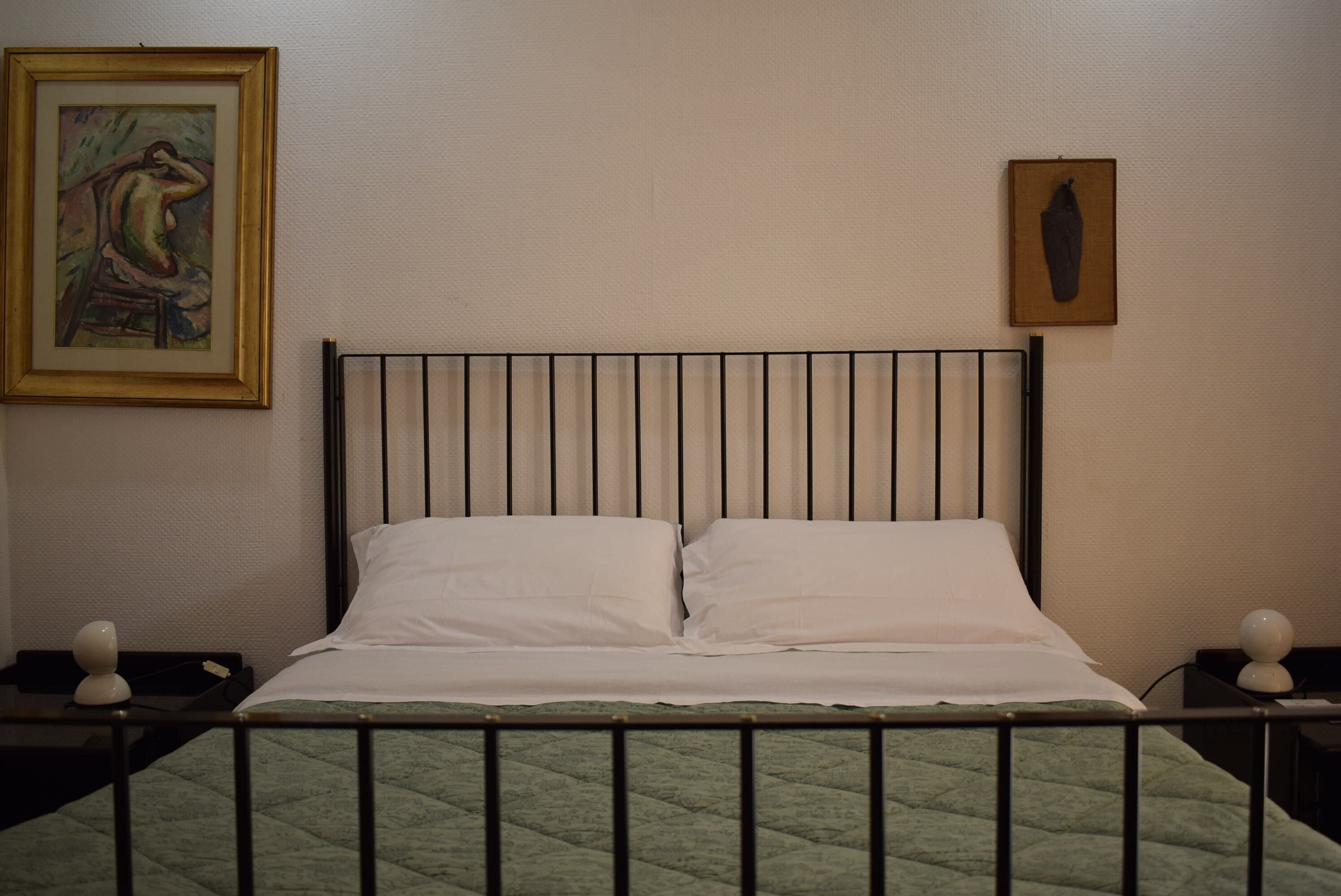 Tremannsrom – classic | Dundyner, skrivebord og wi-fi (inkludert)