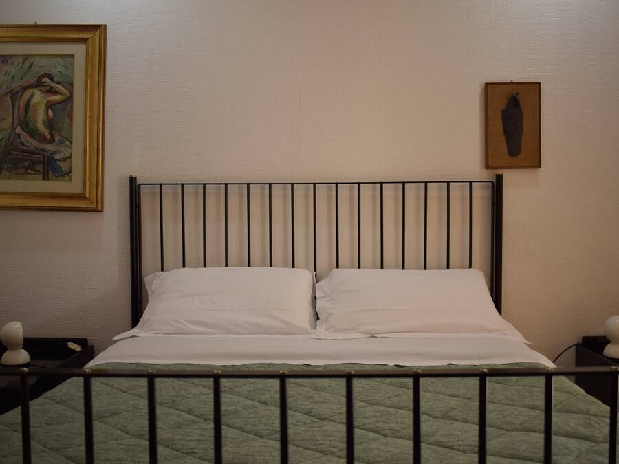 Quarto triplo clássico | Individualmente decorados, Wi-Fi de cortesia, roupa de cama