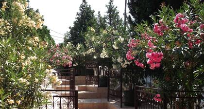 Helios Hotel Pension