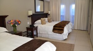 Chambre Luxe (4 sleeper Family room)