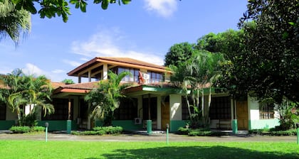 Hotel Jardines Arenal