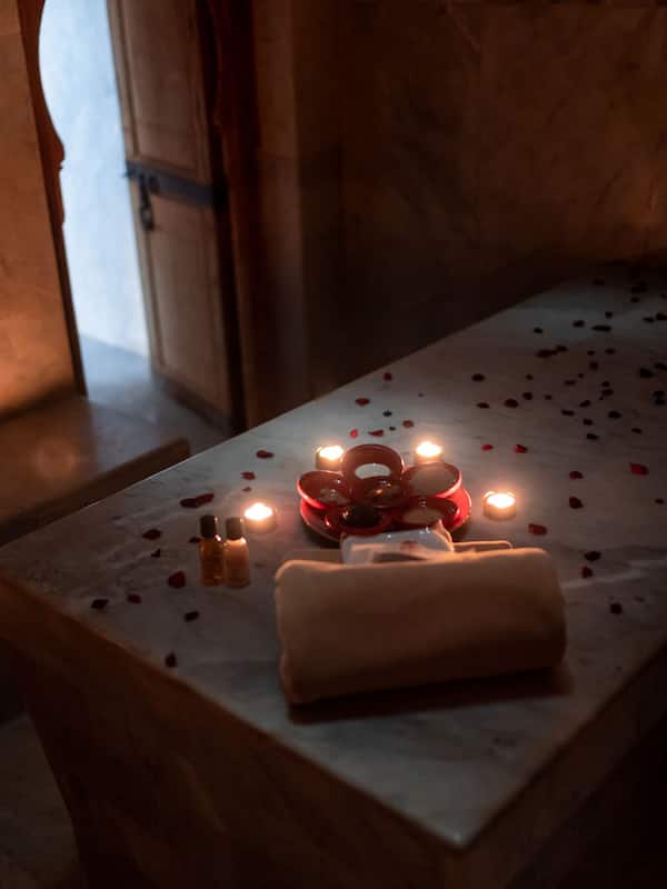 Couples treatment rooms, steam room, Turkish bath, body treatments