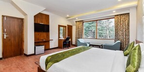 Super Deluxe Room | In-room safe, soundproofing, rollaway beds, free WiFi
