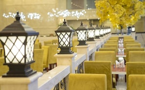 3 restaurants; breakfast, lunch, and dinner served - Xijiao Hotel Beijing (Beijing)