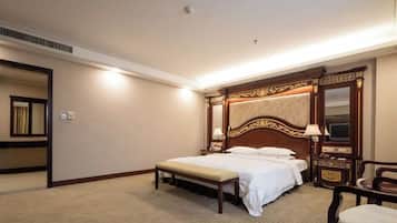 Minibar, iron/ironing board, alarm clocks