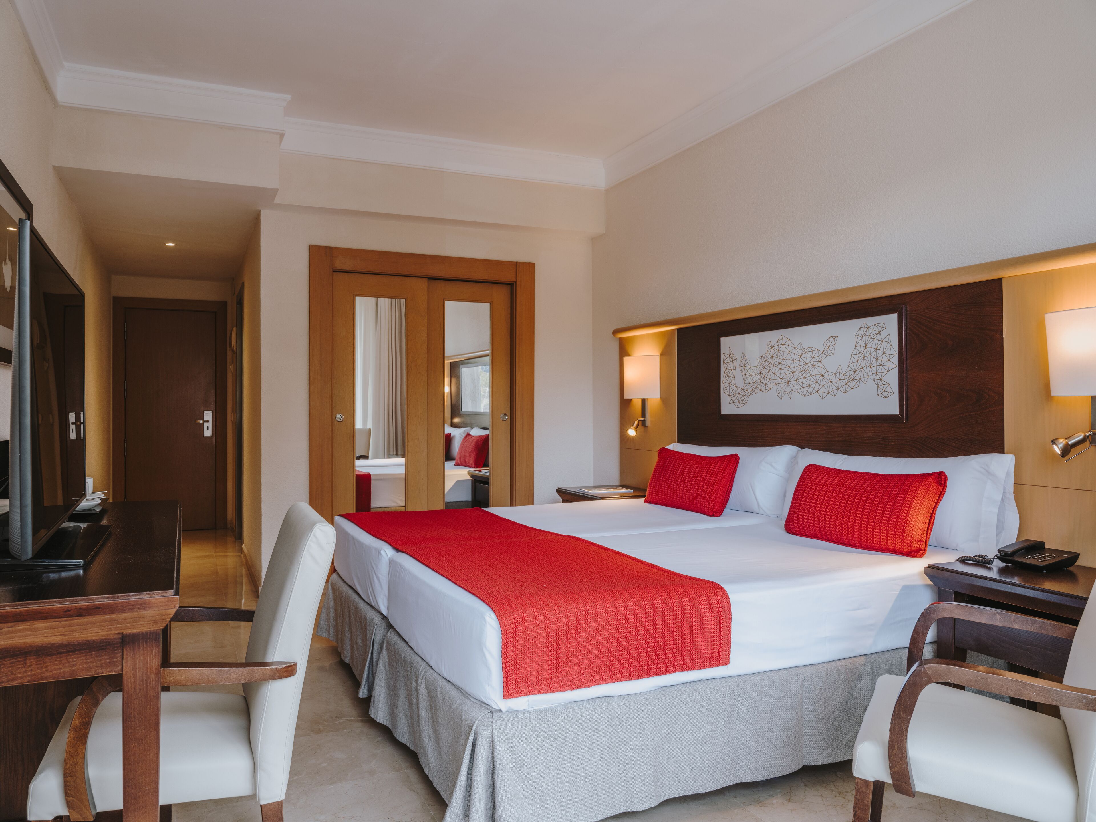 Photo - Grupotel Aguait Resort & Spa - Adults Only