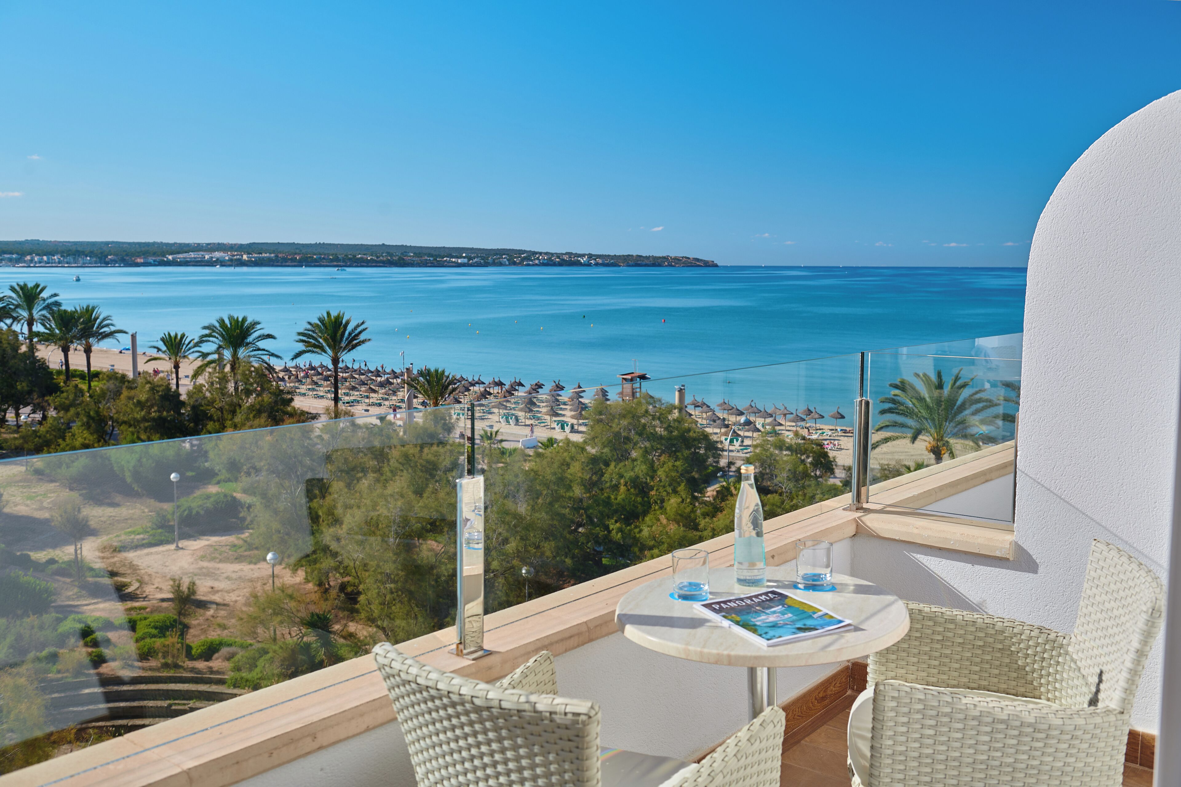 Minibar, in-room safe, desk, laptop workspace