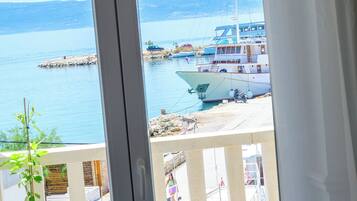 Deluxe Double Room, Balcony, Sea View | Terrace/patio