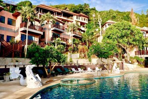 Minibar, in-room safe, iron/ironing board, free cribs/infant beds - Merit Resort Samui (Koh Samui)