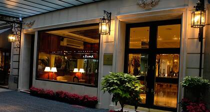 Melia Recoleta Plaza