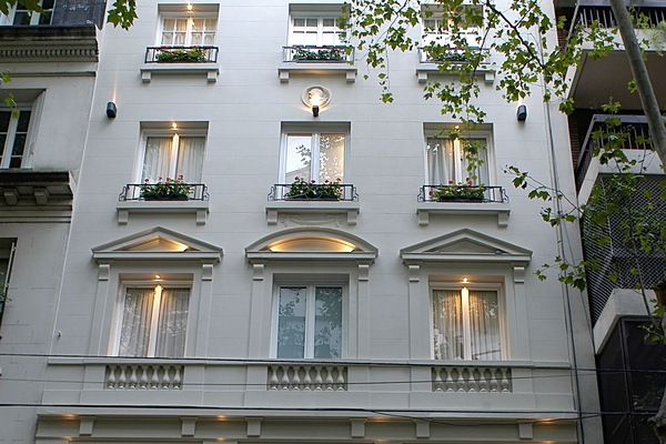 Fachada de la propiedad