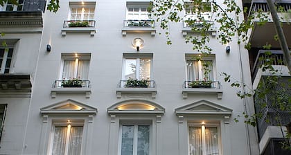 Melia Recoleta Plaza
