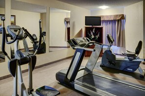 Fitness facility - Lakeview Inns & Suites - Chetwynd (Chetwynd)