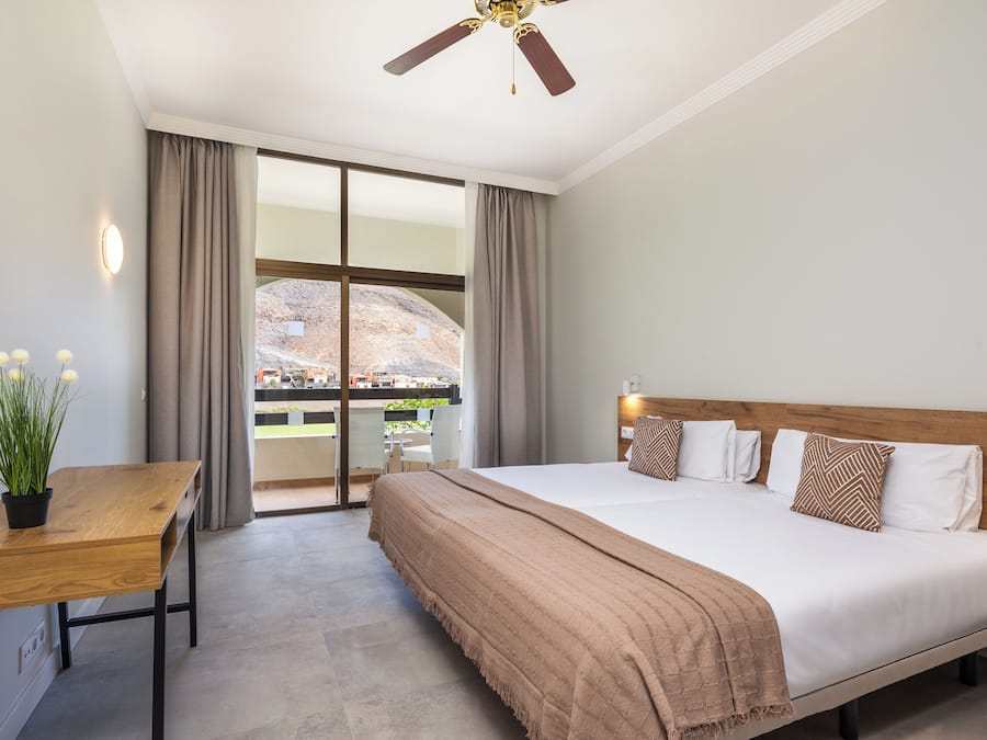 1 chambre, coffres-forts dans les chambres, bureau, rideaux occultants